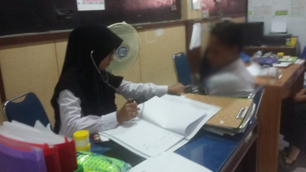 pemeriksaan kesehatan KLINIK_PRATAMA_BNN_KOTA_KENDARI_MELAYANI_REHABILITASI_PECANDUPENYALAHGUNA_NARKOBA1