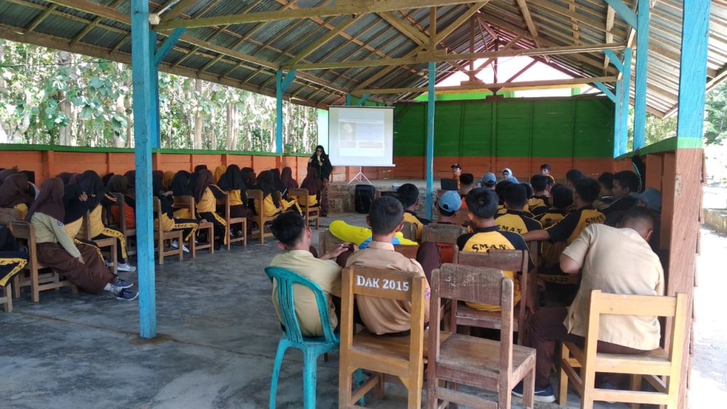 Penyuluhan Generasi Muda Bersatu Melawan Narkoba di SMAN 7 Kolono, Konawe Selatan
