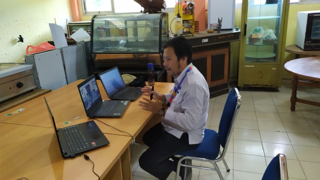 PLS di Era Digital, BNN Kota Kendari Webinar Sosialisasi P4GN 360 Calon Siswa Baru SMKN 3 Kendari