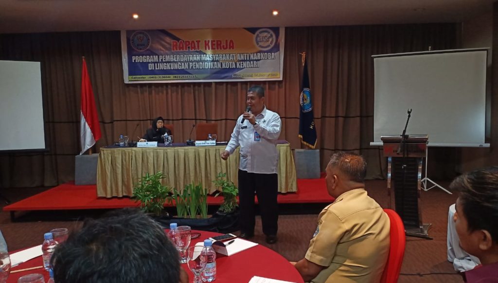 Rangkul Lingkungan Pendidikan, BNN Kota Kendari Gelar Raker Awal Tahun Bersama Kasek dan Guru se-Kota Kendari