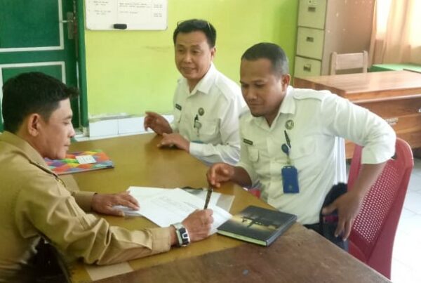 SIL MEMBUKA AKSES KOORDINASI DENGAN STAKEHOLDER