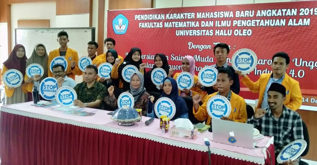 Sosialisasi Bahaya Narkoba di Sub Unit Dharma Wanita Persatuan Fakultas Ilmu Budaya UHO: Ibu Garda Terdepan Mencegah Penyalahgunaan Narkoba dalam Keluarga