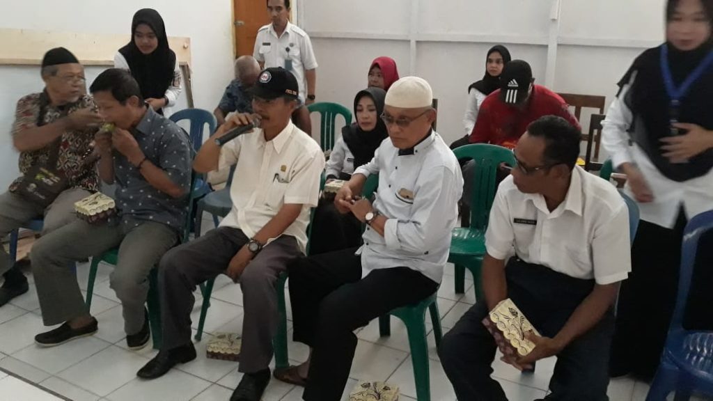 sosialisi bahaya narkoba bnn kota kendari pada kelompok masyarakat kelurahan kemaraya