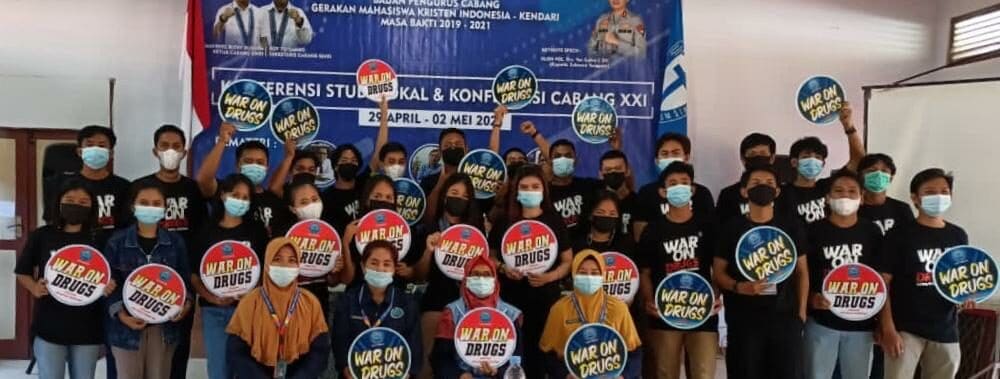 Wujudkan Milenial Bersinar GMKI Kendari Gelar Penyuluhan Bahaya Narkoba Wujudkan Milenial Bersinar GMKI Kendari Gelar Penyuluhan Bahaya Narkoba