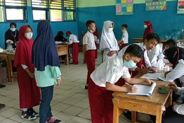 Sambut Pra-HANI, BNN Kota Kendari Gelar Sosialisasi dan Tes Urine di MTsN 2 Kendari