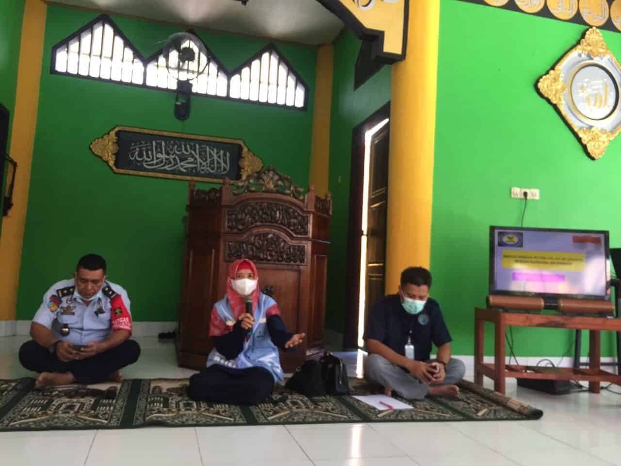Gencarkan “War On Drugs”, BNN Kota Kendari Sosialisasi Bahaya Narkoba ke Warga Binaan Rutan Klas IIb Unaaha Kab. Konawe