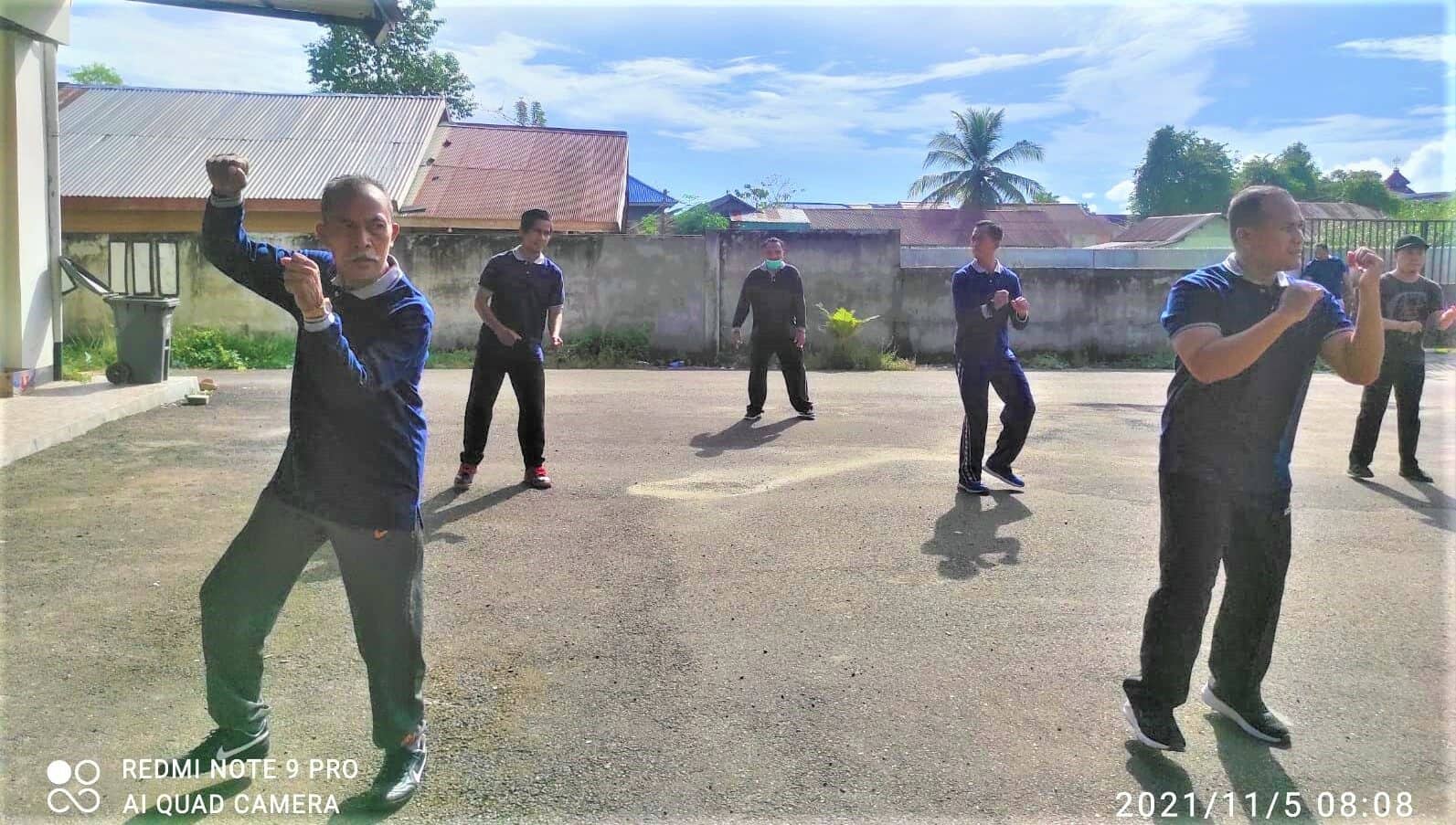 Tingkatkan Imunitas Tubuh, BNN Kota Kendari Gelar Senam Tingkatkan Imunitas Tubuh, BNN Kota Kendari Gelar Senam