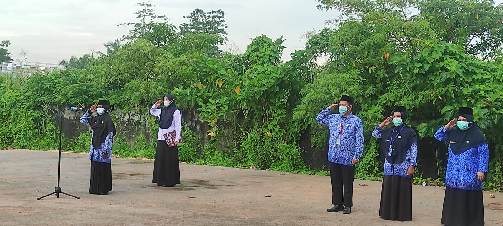 Apel Pagi, A