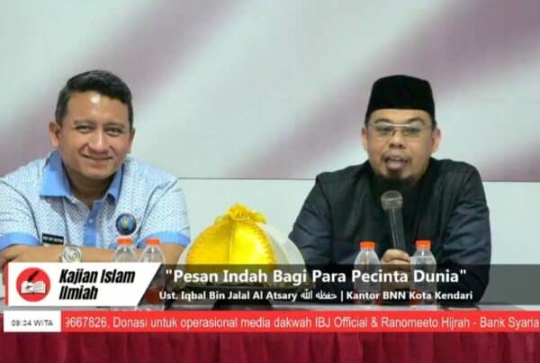 Kepala BNN Kendari dan Personil Ikuti Kajian Bersama Ust. Iqbal Bin Jalal Al-Atsary Tema : Pesan Indah bagi Pecinta Dunia