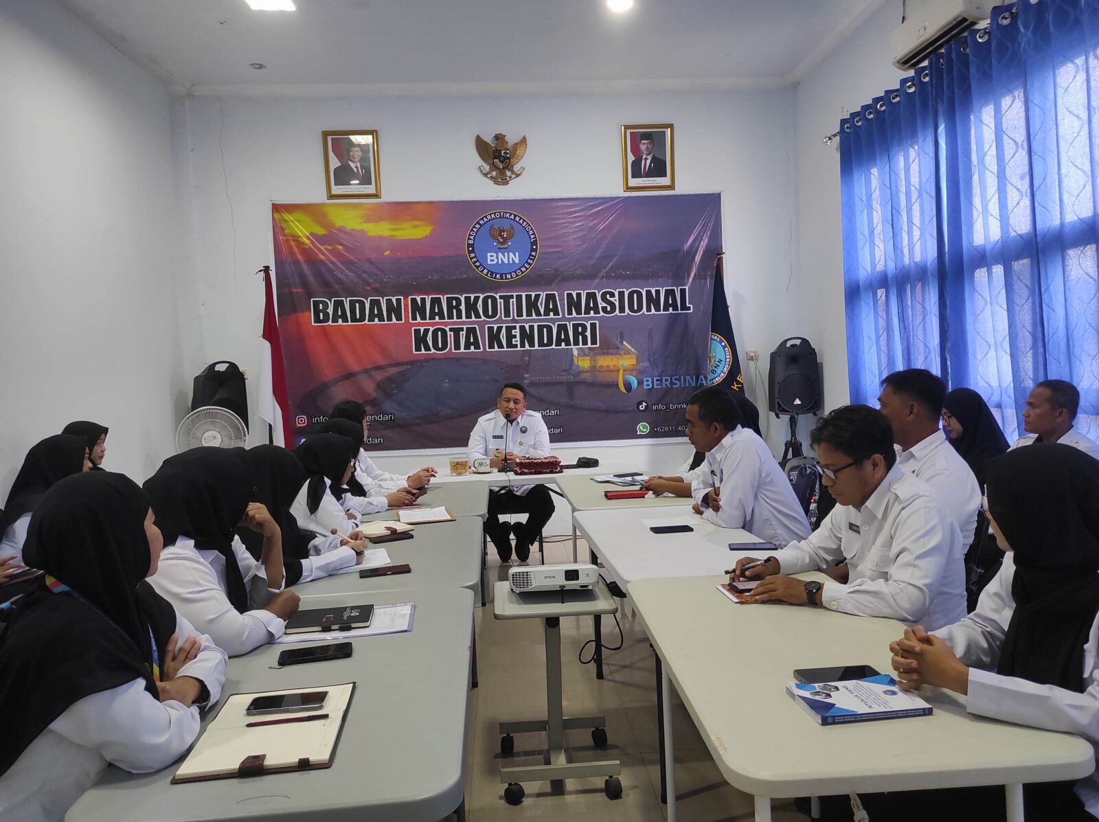 Kepala BNN Kota Kendari Pimpin Rapat Monitoring dan Evaluasi Program Kerja Konsep Otomatis